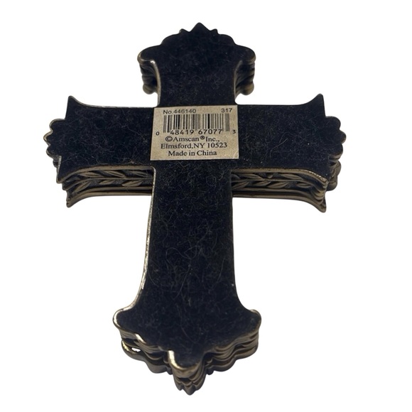 Cross Shaped Trinket Box with Magnetic Closure - Picture 5 of 5